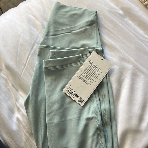lululemon athletica Other - Lululemon Align 25”